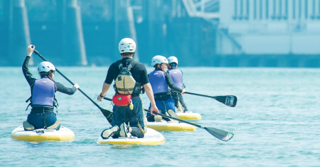ヘルメットとライフジャケットを付けたらいざ木曽川の冒険へ